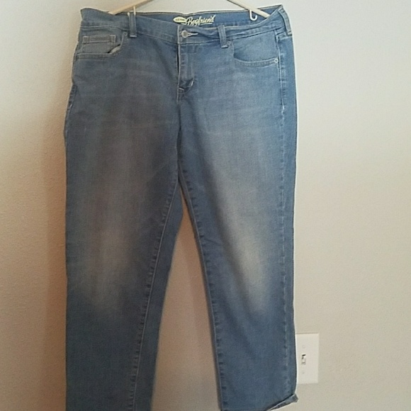 Old navy boyfriend capris - Picture 3 of 3